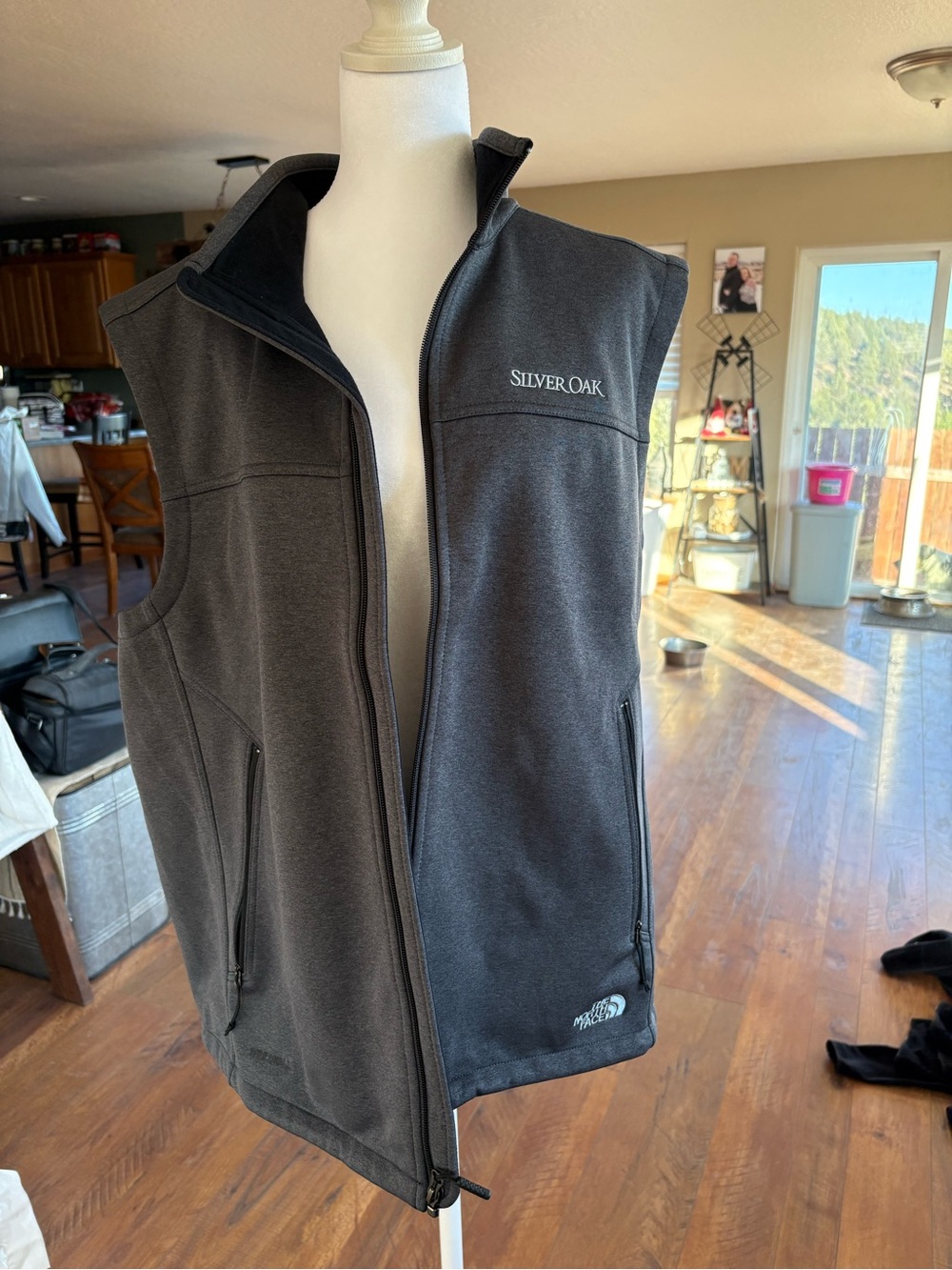 Silver Oak x The North Face Men's Charcoal Softshell Vest Windwall